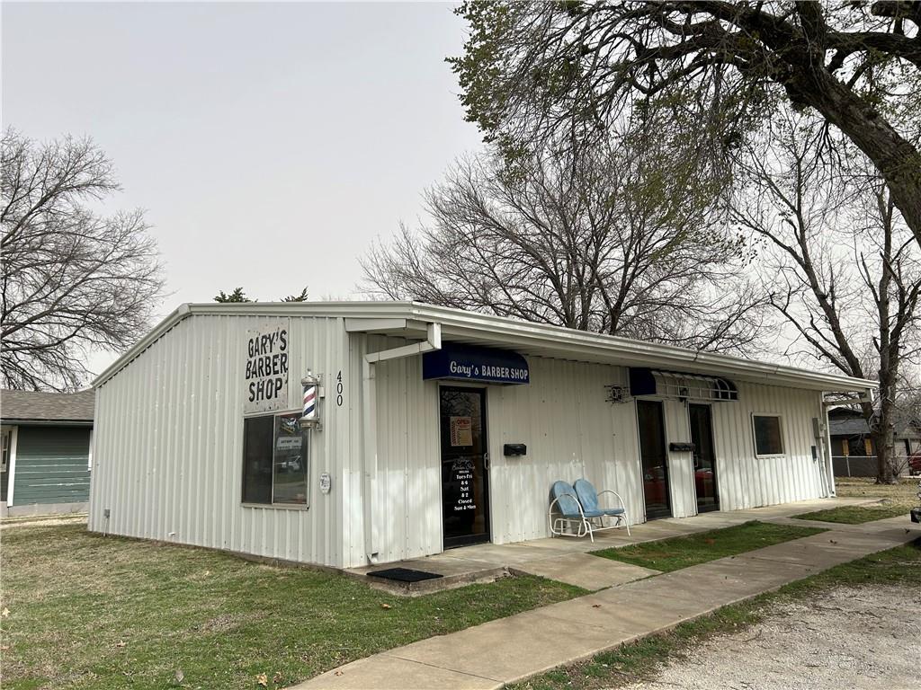 main property photo 3