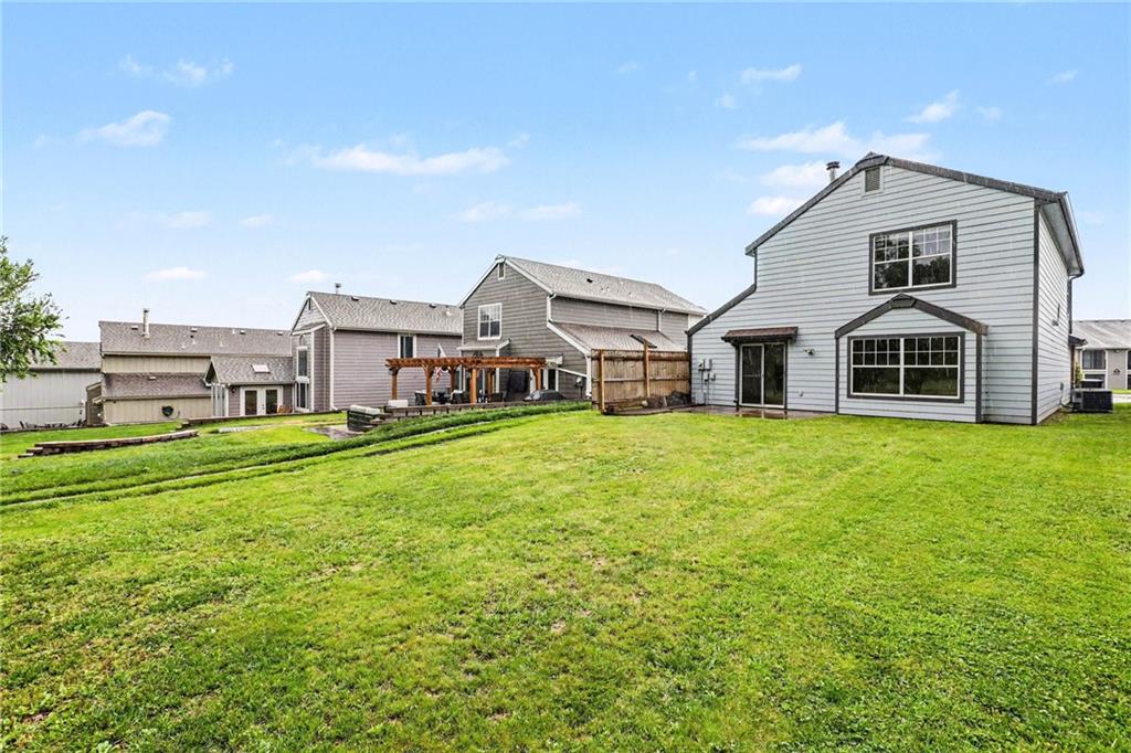 main property photo 22