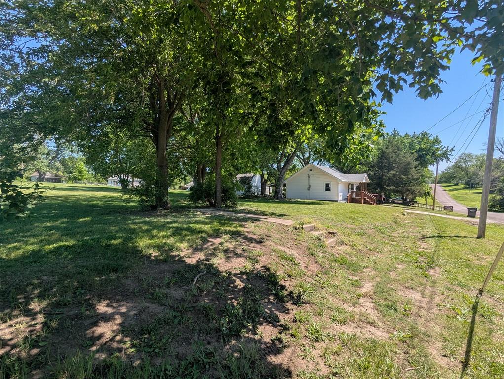 main property photo 31