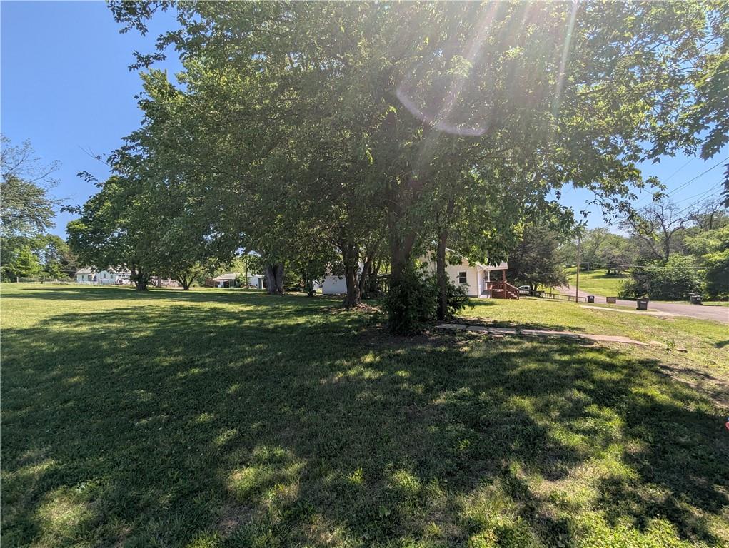 main property photo 33