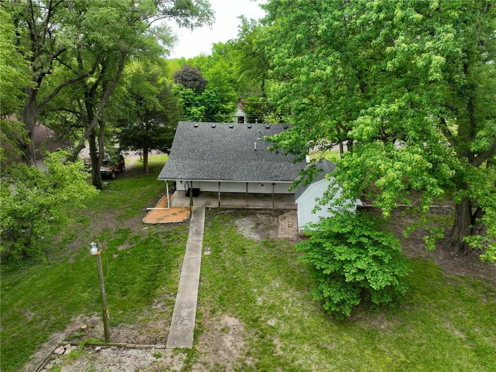 main property photo 41