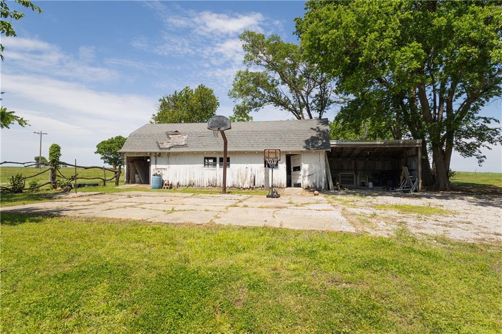 main property photo 43