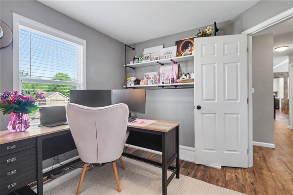 main property photo 22