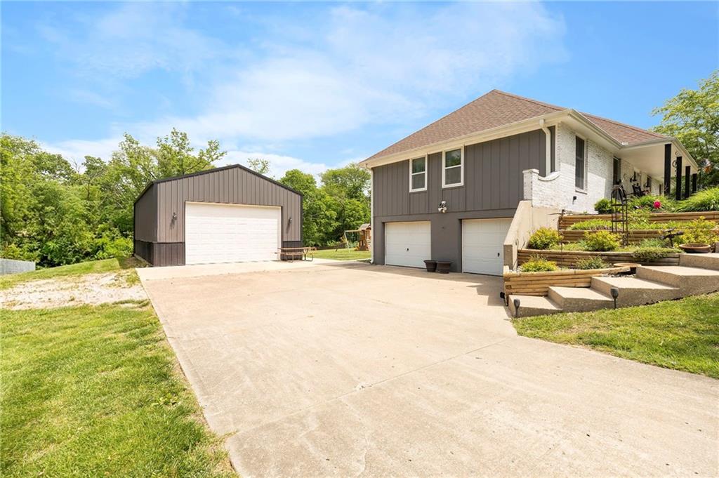 main property photo 52