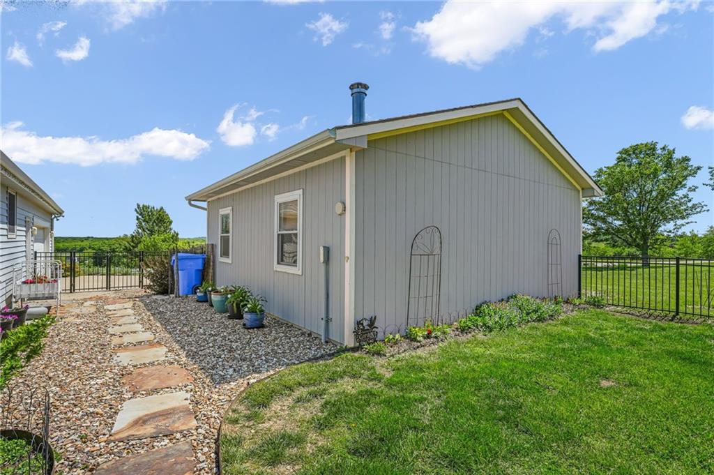 main property photo 80