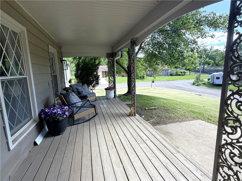 main property photo 5