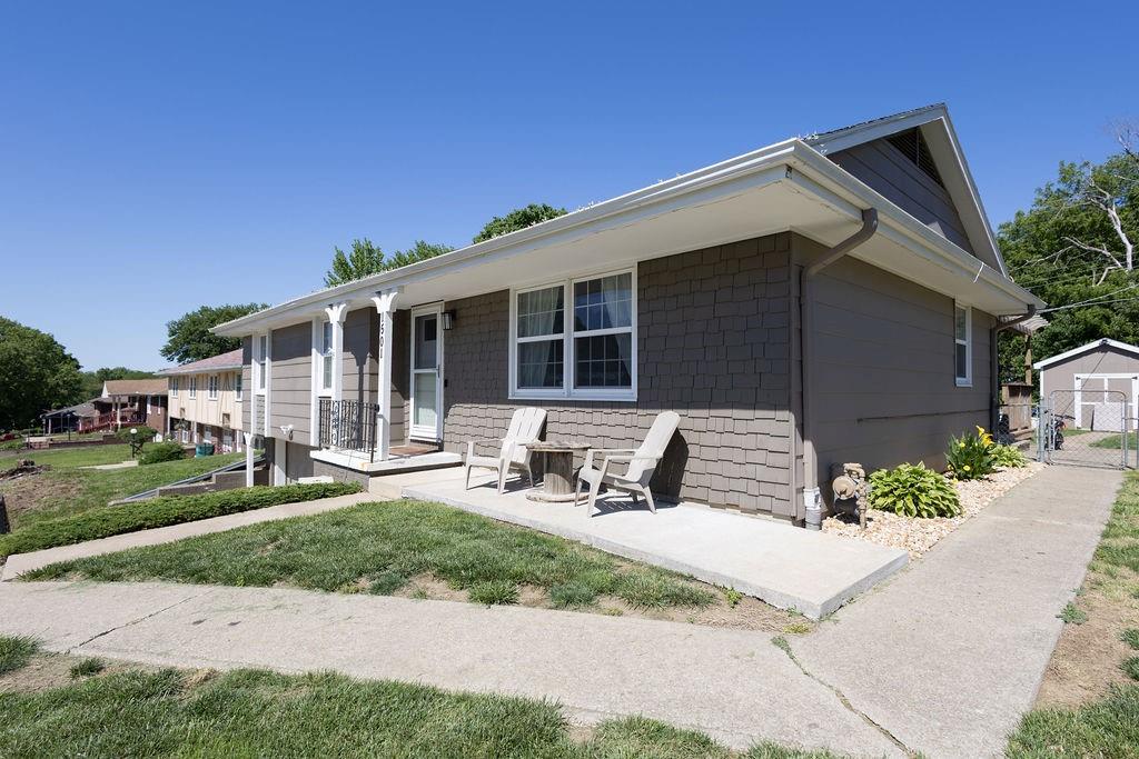 main property photo 24