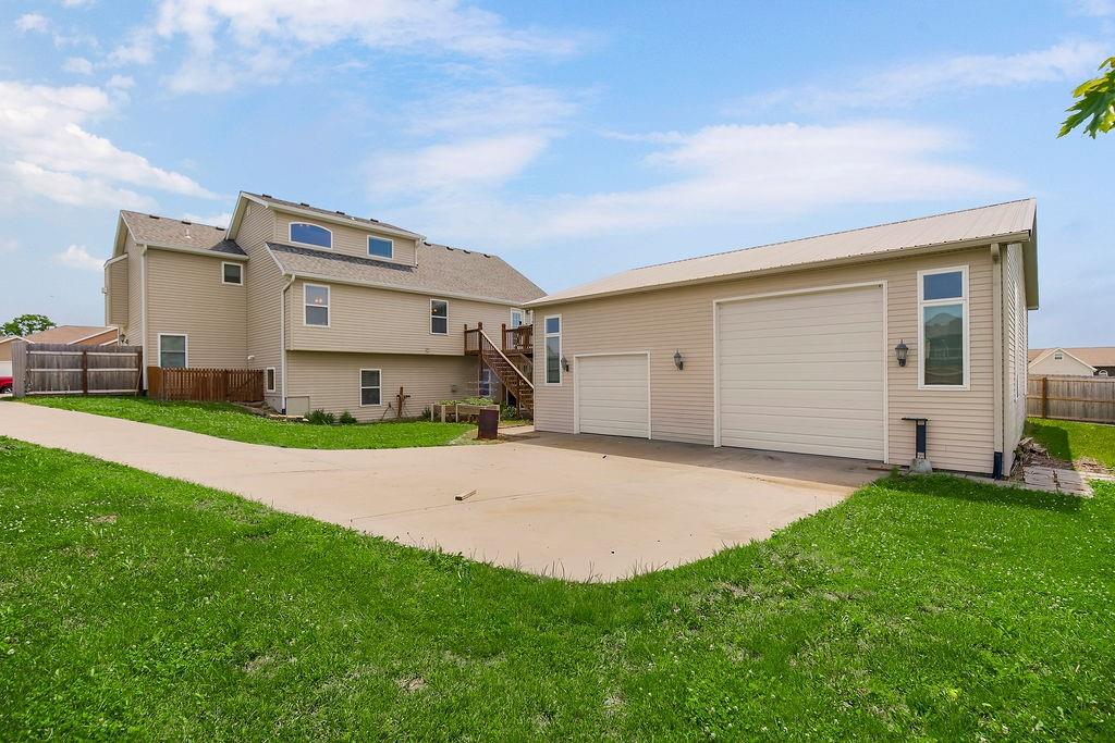 main property photo 27