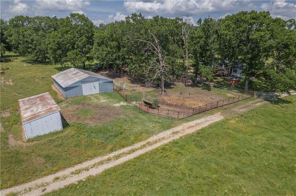 main property photo 35