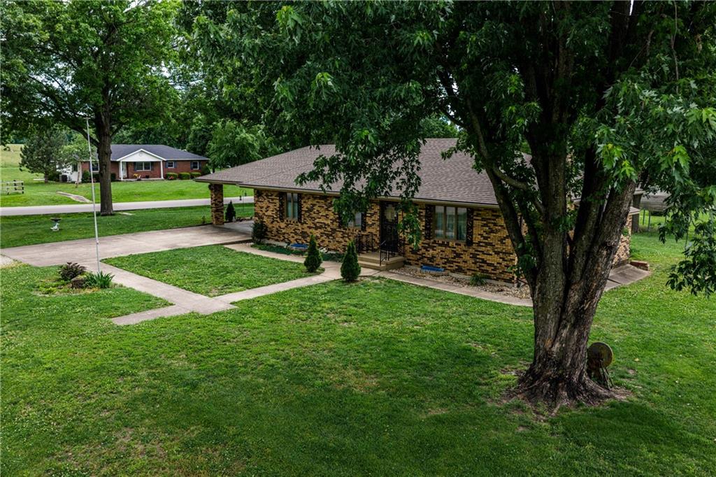 main property photo 33