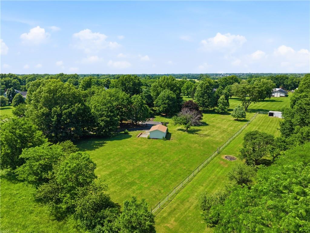 main property photo 12