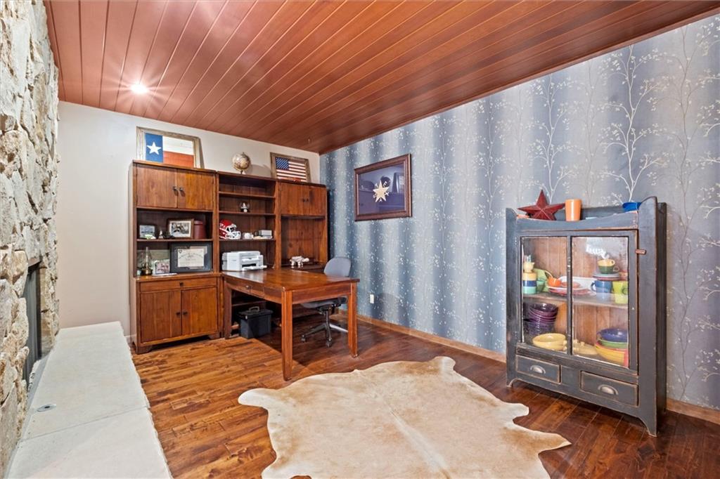 main property photo 57