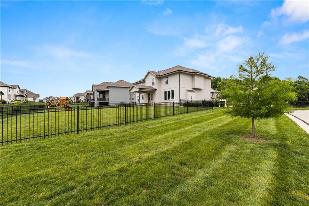 main property photo 54