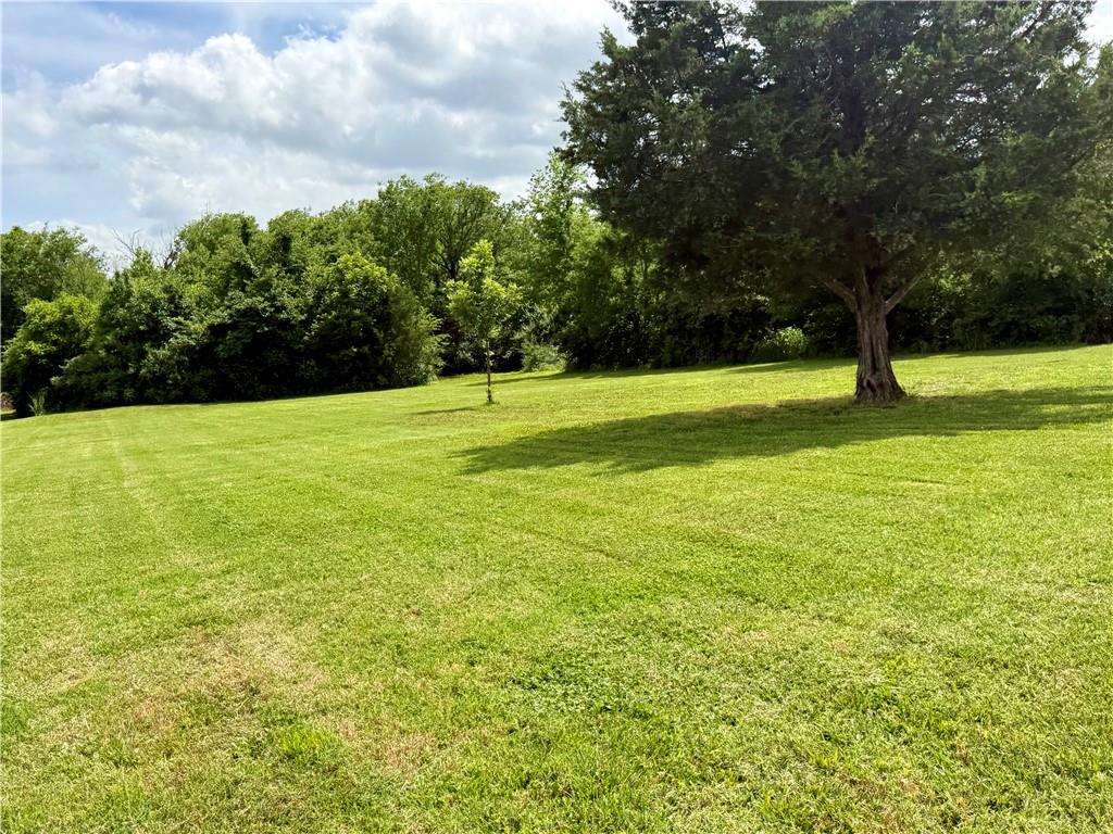 main property photo 20