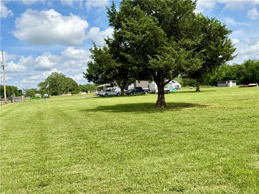 main property photo 35