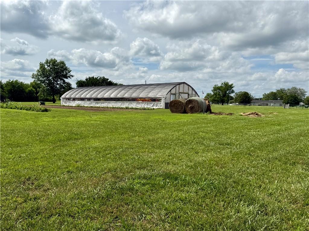 main property photo 42