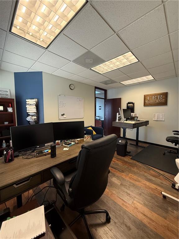 main property photo 4