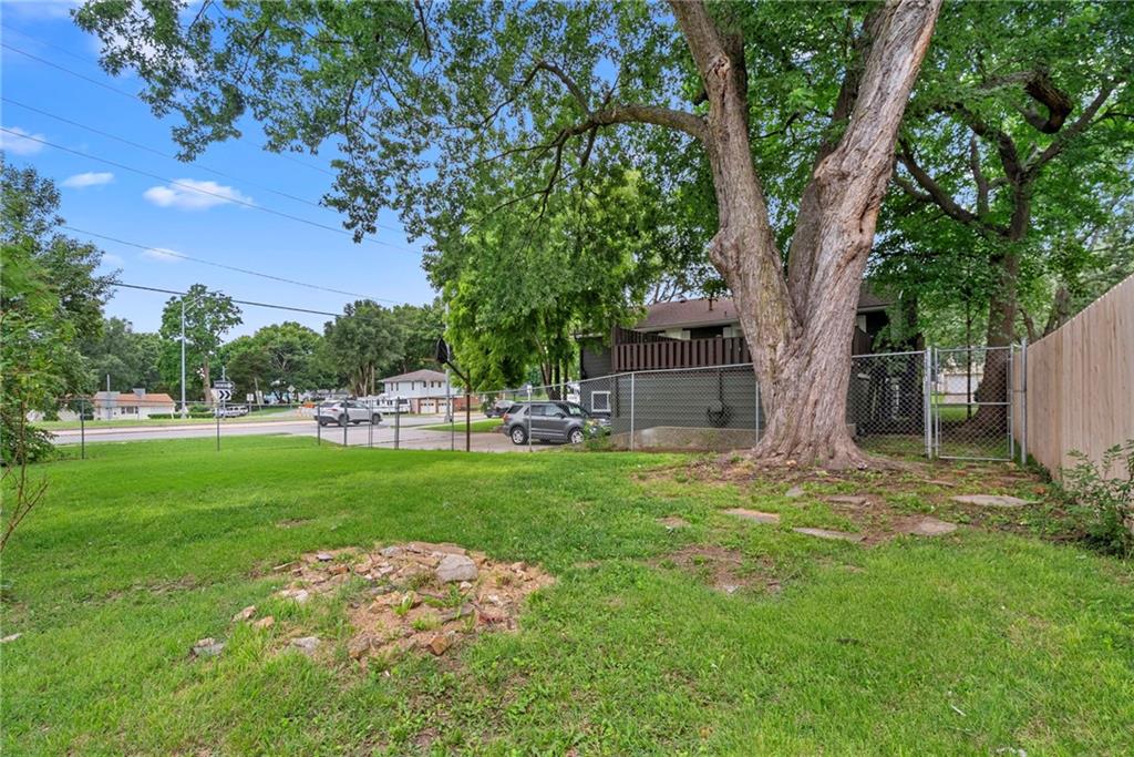 main property photo 51