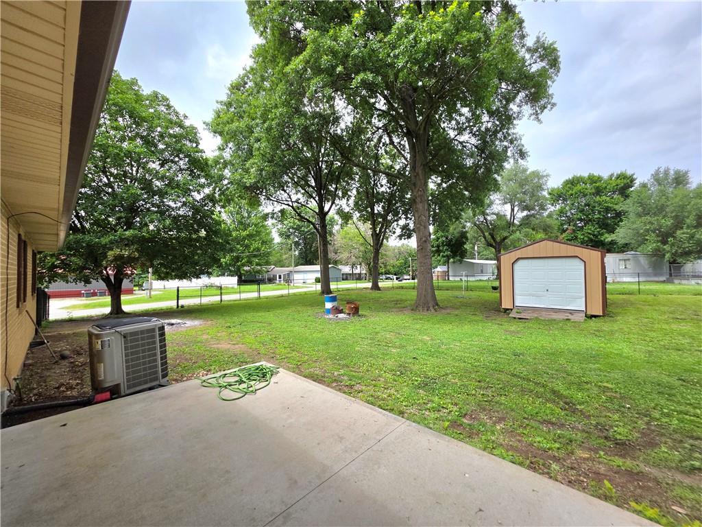 main property photo 11
