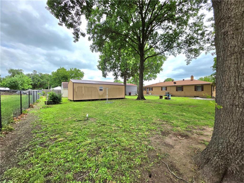 main property photo 13