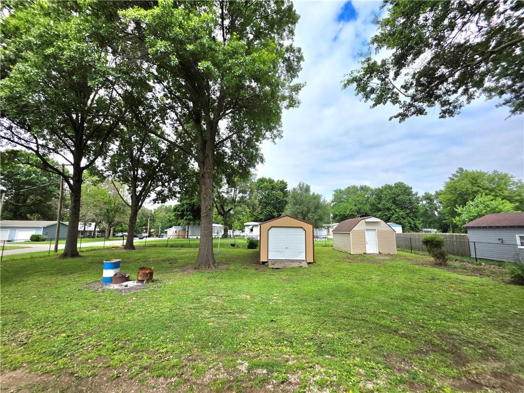 main property photo 14