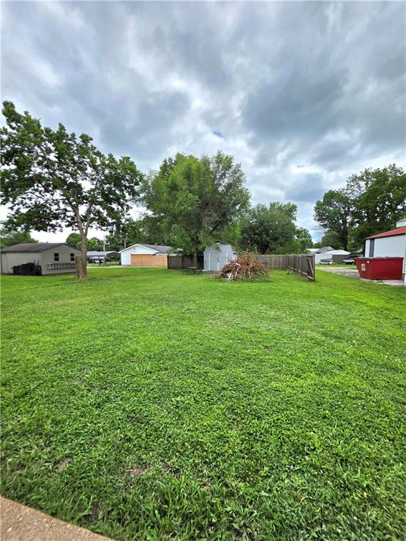 main property photo 12