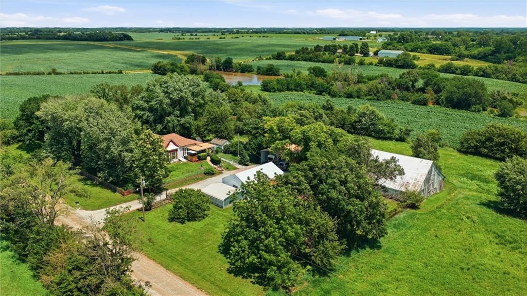 main property photo 18