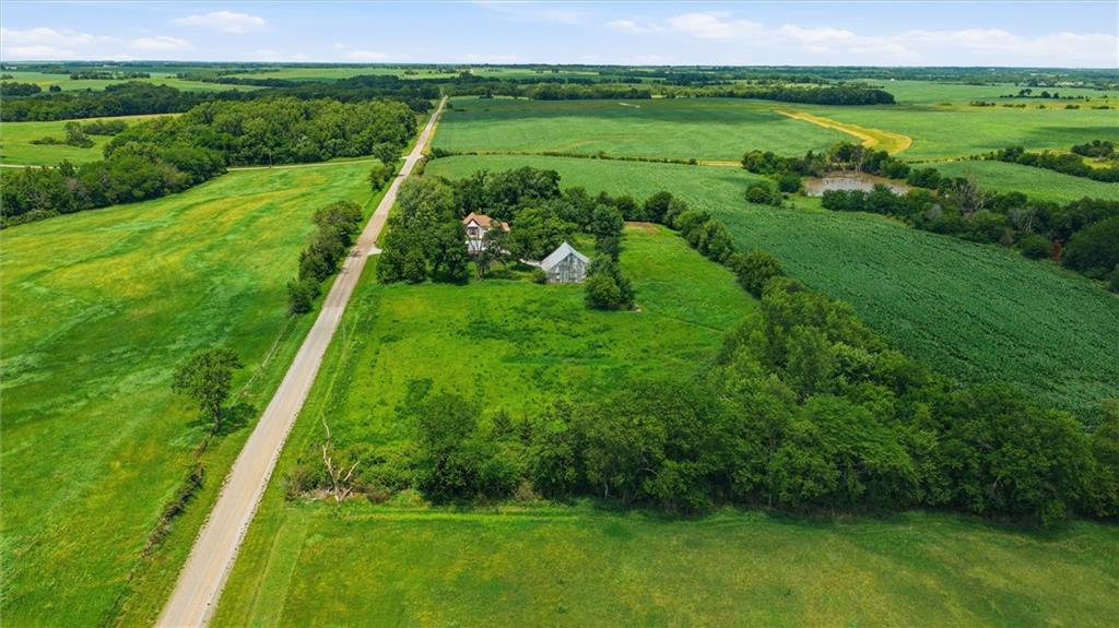 main property photo 25