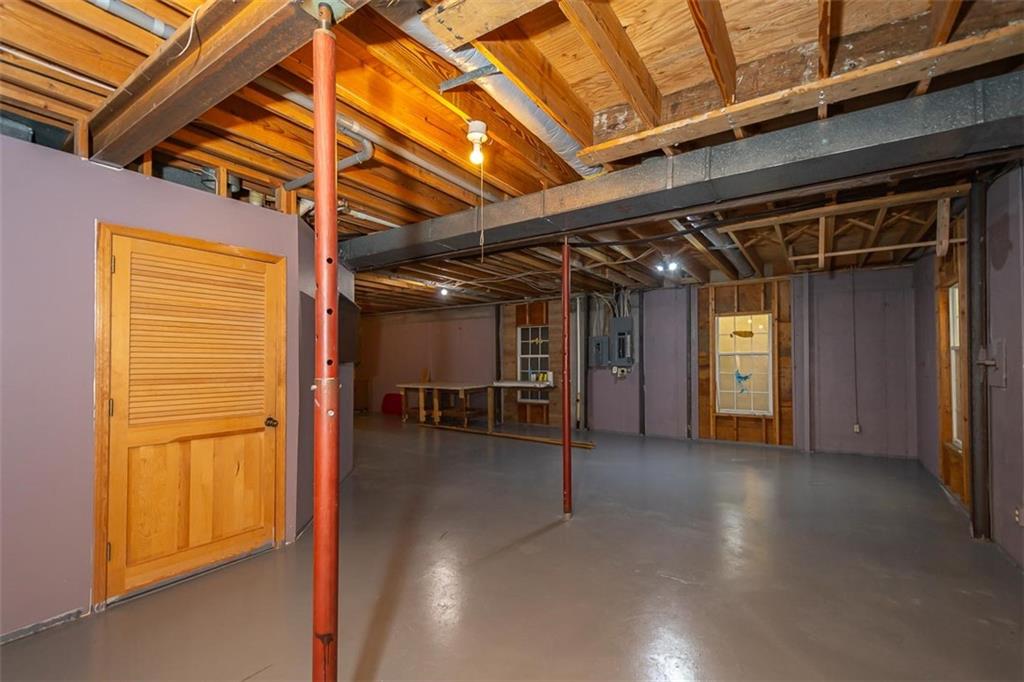 main property photo 61