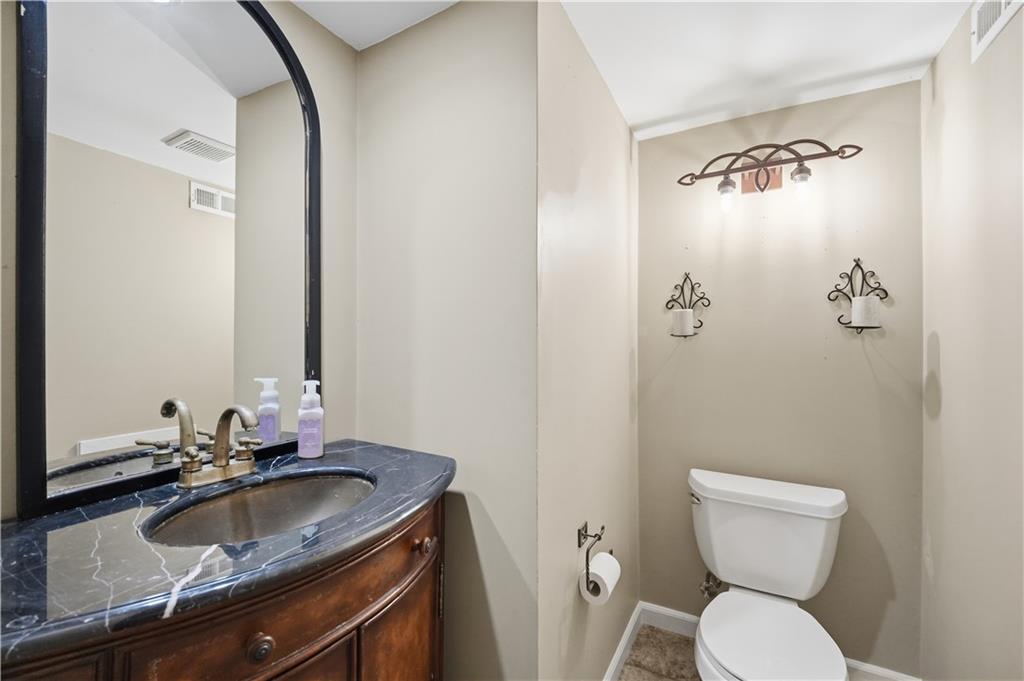 main property photo 58