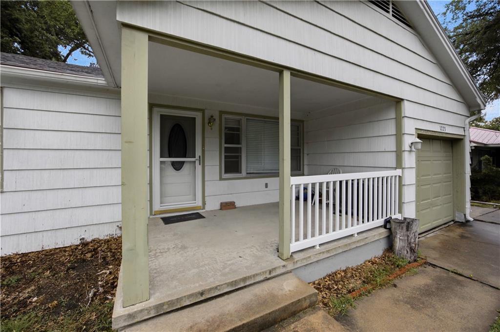 main property photo 3