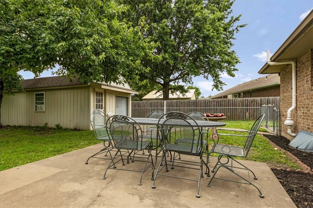 main property photo 39
