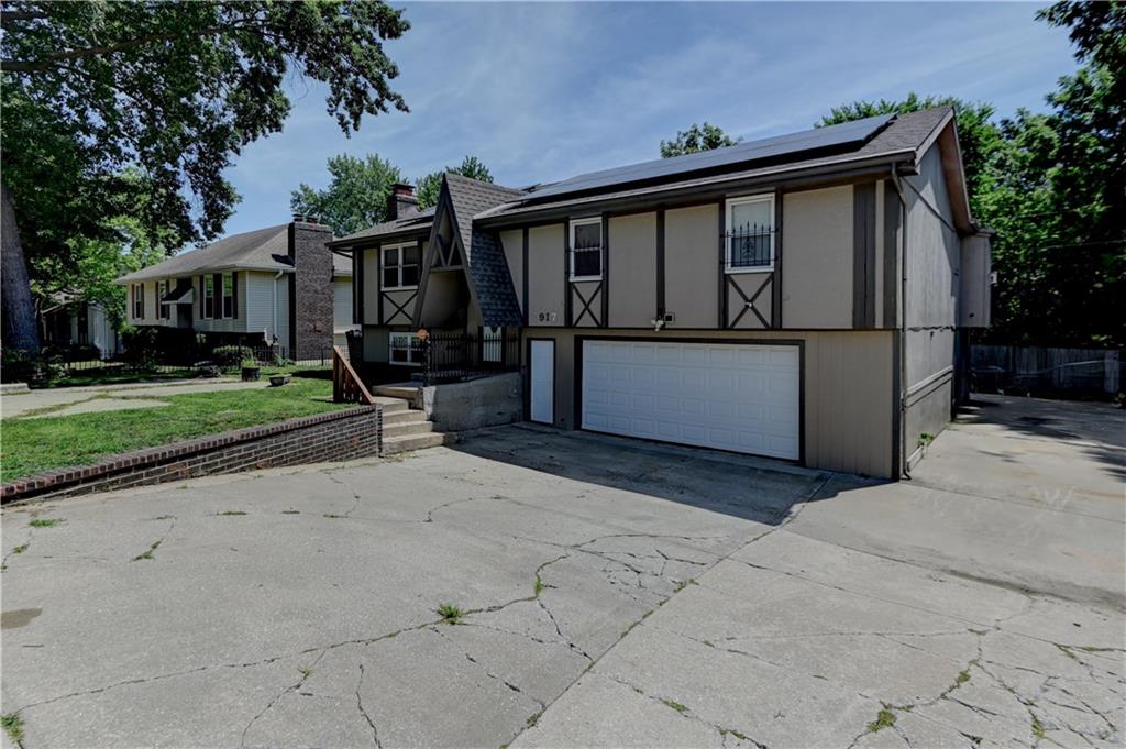 main property photo 60