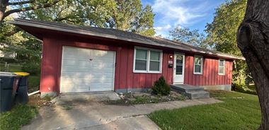 image of property with 3 Bed | 1 Bath | 864 Sqft