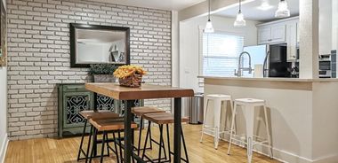 image of property with 2 Bed | 2 Bath | 925 Sqft
