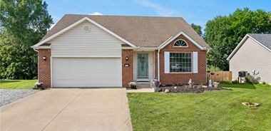 image of property with 4 Bed | 3 Bath | 2,640 Sqft
