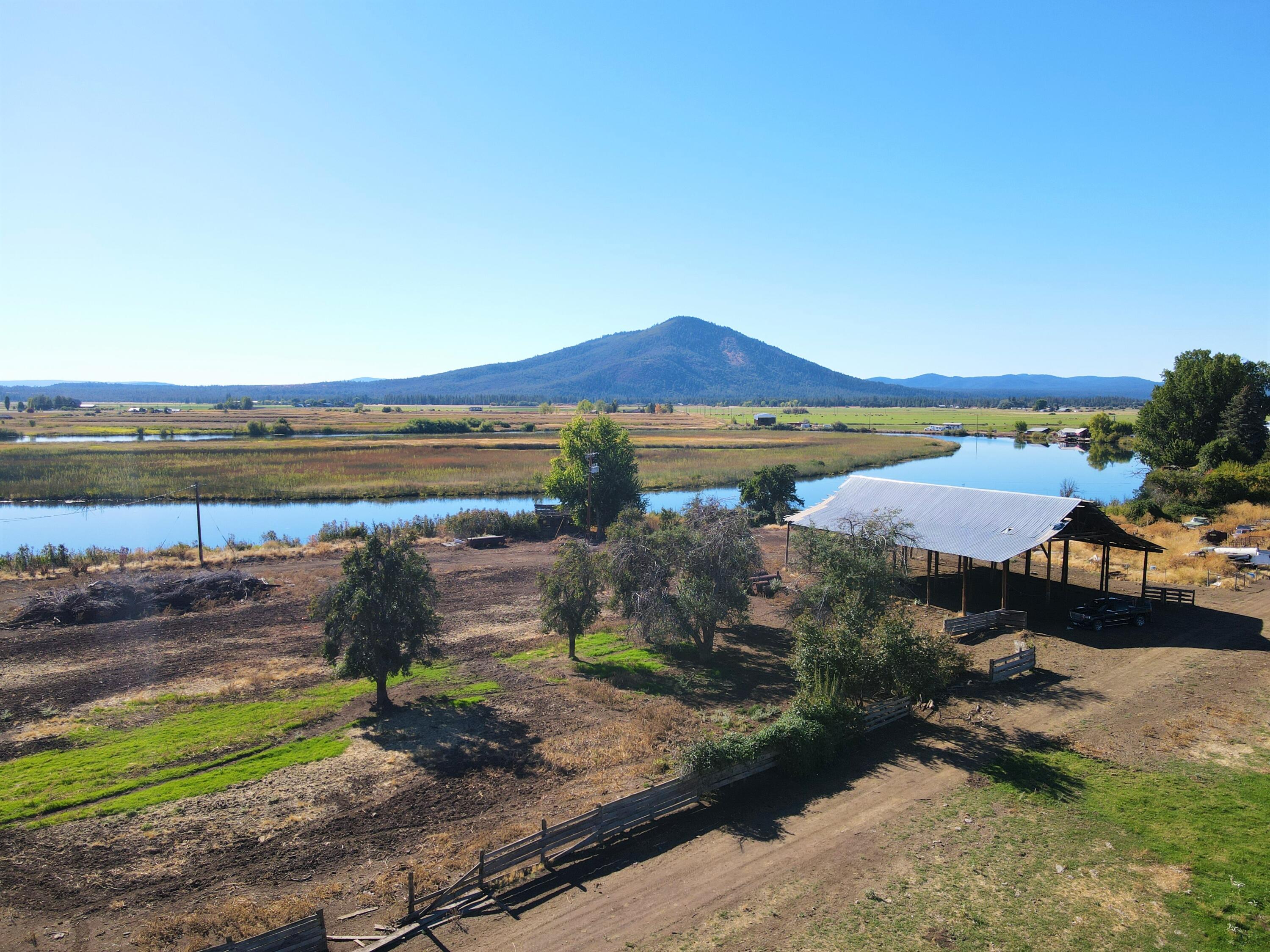 property viewer photo 16
