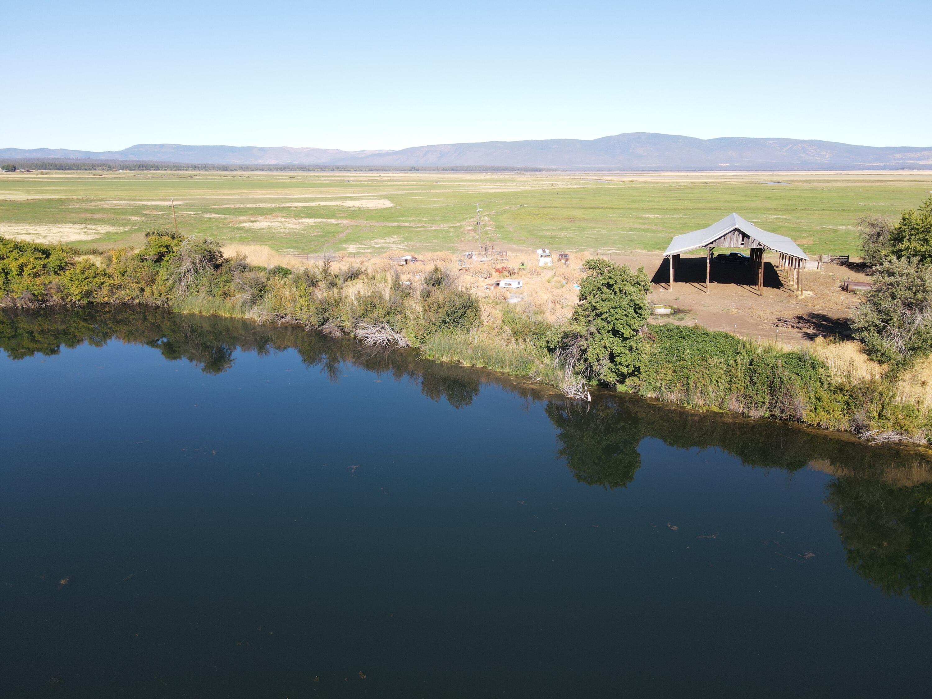 property viewer photo 18