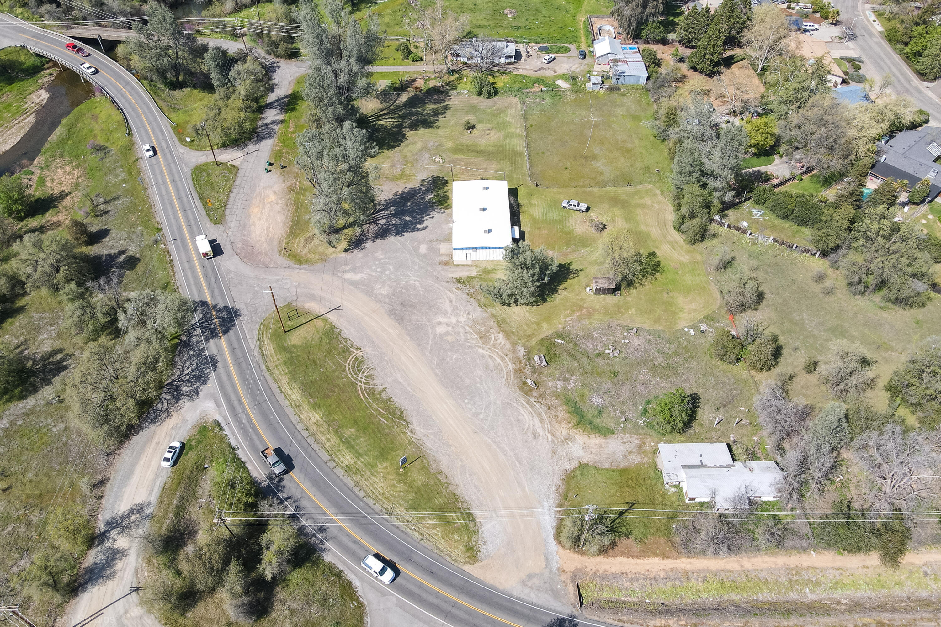 main property photo 26