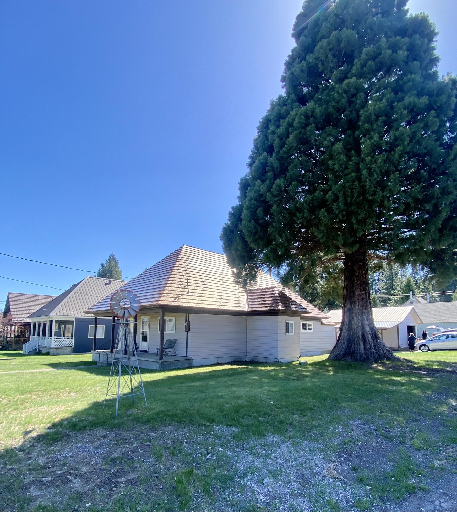 property viewer photo 1