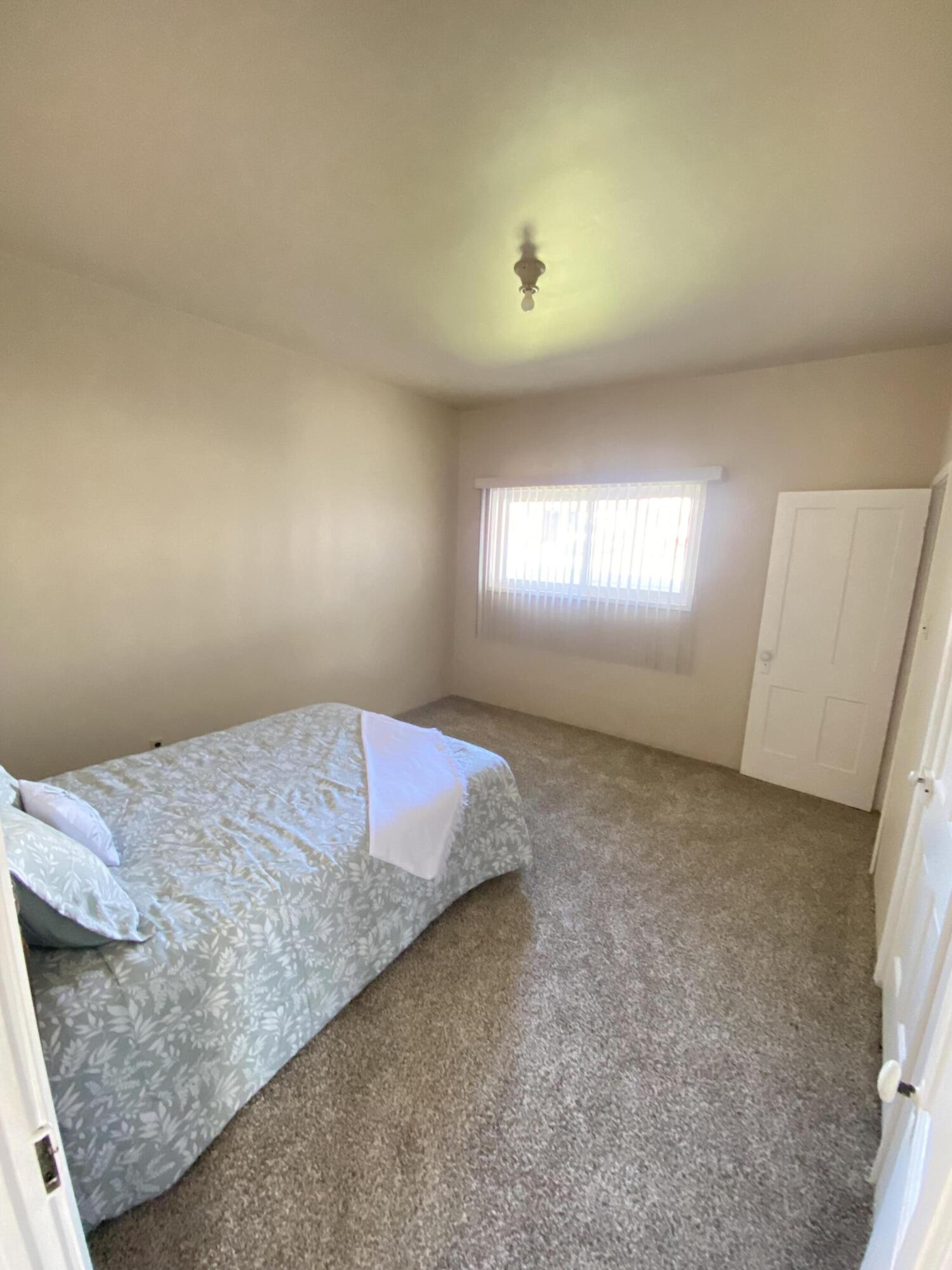 property viewer photo 20