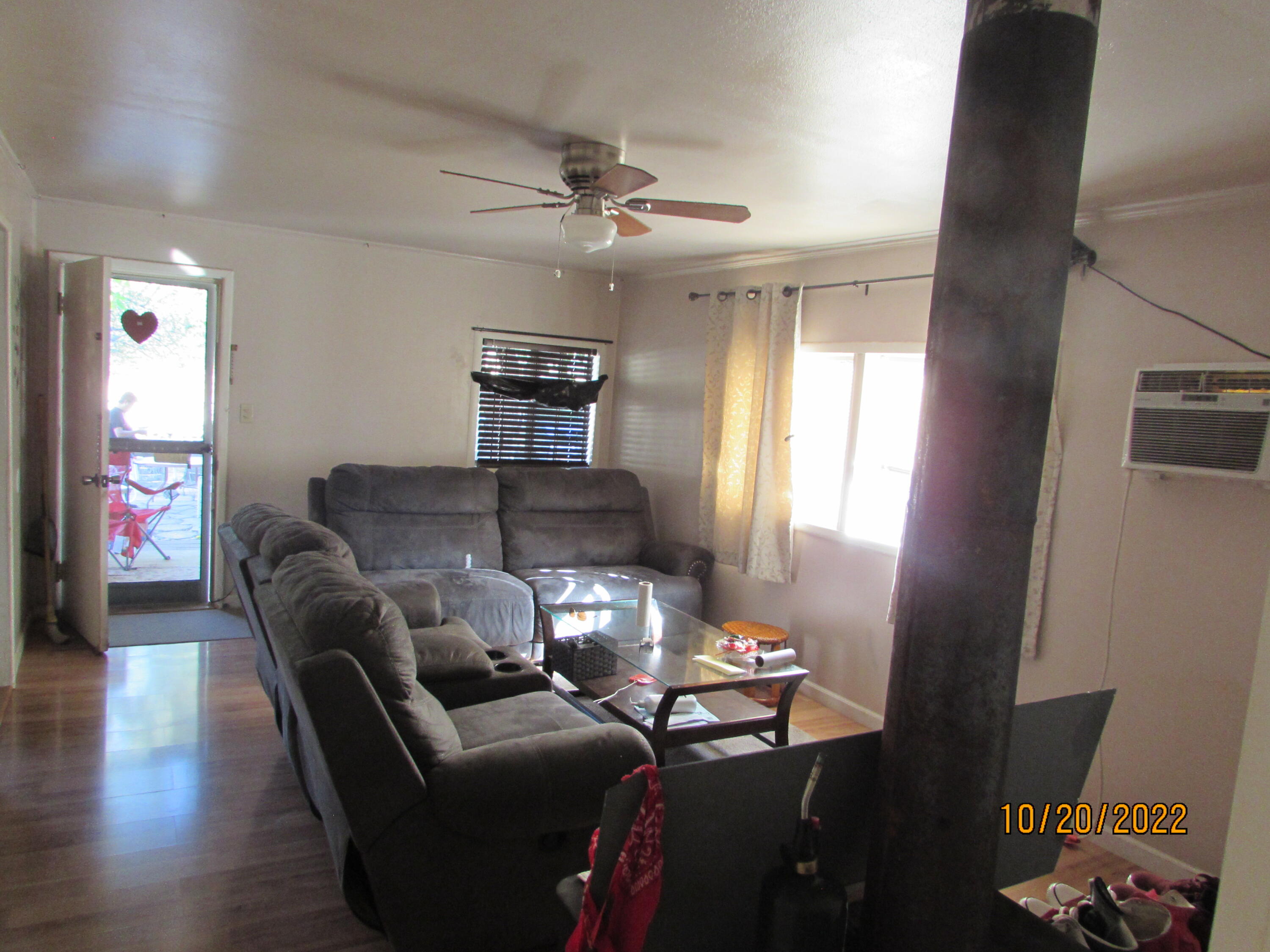 property viewer photo 3