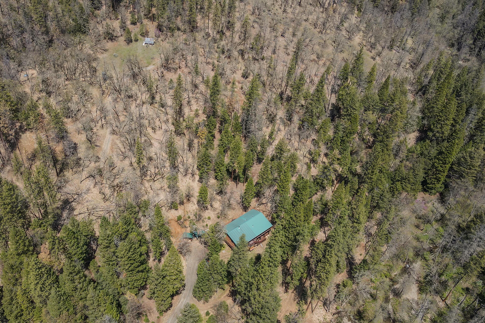 main property photo 16