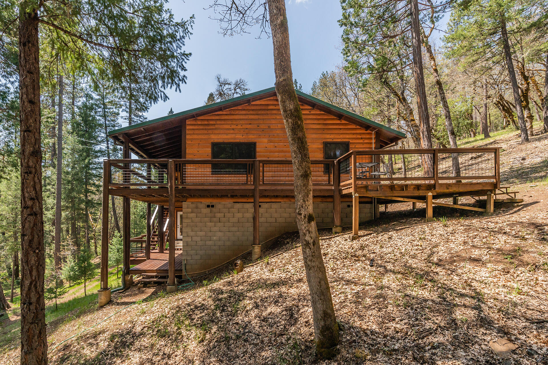 main property photo 29