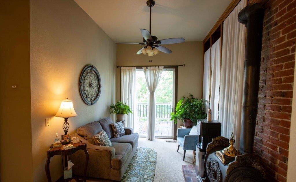 property viewer photo 13