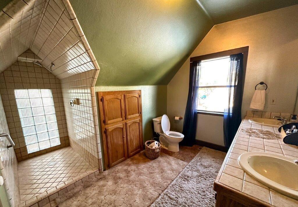 property viewer photo 15