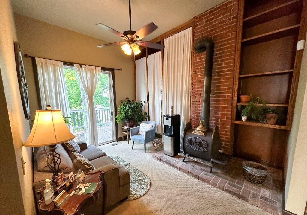 property viewer photo 18