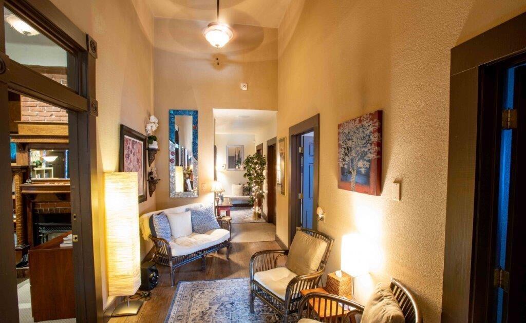 property viewer photo 20