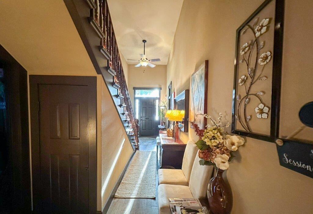 property viewer photo 27