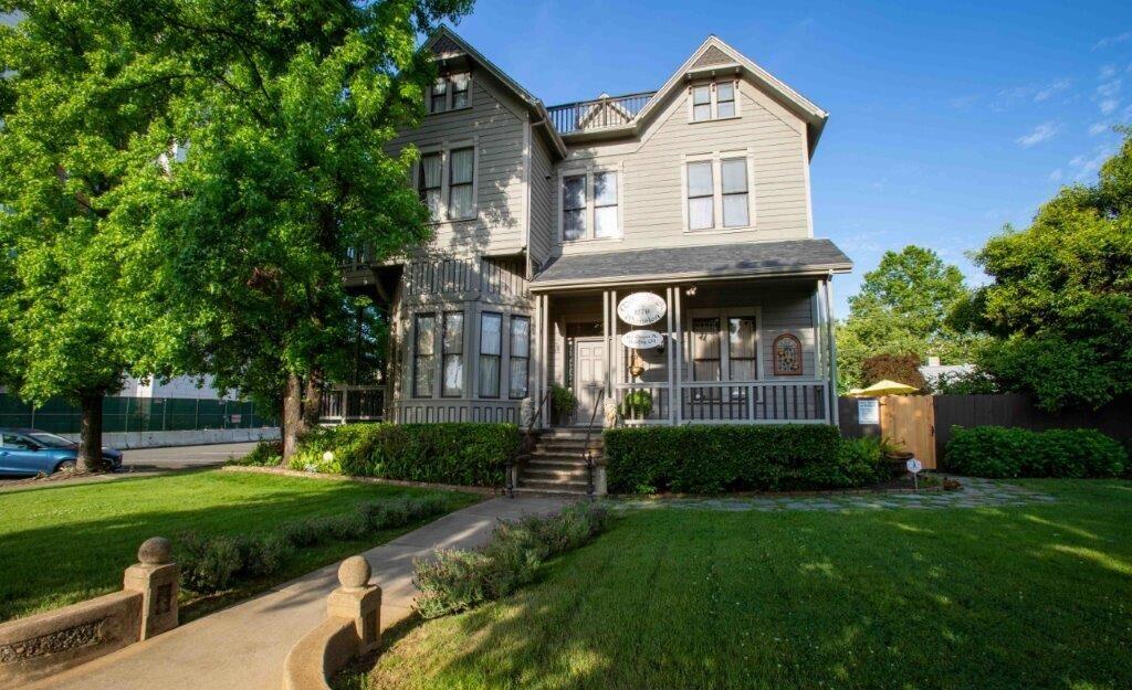 property viewer photo 37